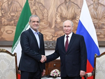 Բիշքեկում կայացել է Պուտին-Փեզեշքիան հանդիպու...