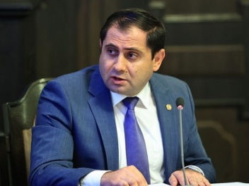 Պապիկյանը կասկածում է, որ իրեն ժերտվա կտան․ «...