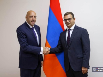ԱԳՆ-ում ընդունել են Հայաստանում ՅՈՒՆԻՍԵՖ-ի նո...