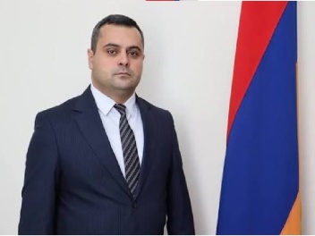 11.5 մլն դրամ եկամուտ, 3 անշարժ գույք, Nissan և Mercedes-Benz․ ինչ ունի Սիսիանի համայնքապետը․ «Ժողովուրդ»