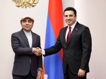 Ալեն Սիմոնյանն ու Իրանի դեսպանը քննարկել են ե...