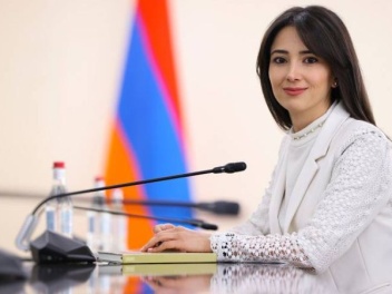 ԱԳՆ խոսնակ Անի Բադալյանին բարձրագույն դիվանագիտական աստիճան է շնորհվել. «Ժողովուրդ»