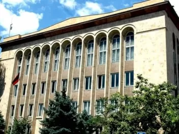 Ընդդիմադիր պատգամավորները դիմել են ՍԴ՝ վիճարկ...