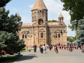 Մայր Աթոռը խստորեն դատապարտում է Հովհաննավանք...