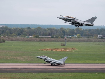 Բրիտանական Typhoon և ֆրանսիական Rafale կործան...
