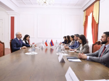 Վարդևանյանը Չեխիայի դեսպանի հետ քննարկել են ՀՀ ներքաղաքական իրավիճակը և երկկողմ համագործակցությունը