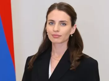 Փոխնախարարն ԱԱԾ-ի կողմից ստուգման է ենթարկվել․ «Հրապարակ»