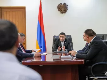 Ռոմանոս Պետրոսյանը հայտարարել է ՀԷՑ-ի պետական...