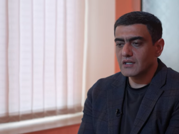 Ճիշտ է հիմա կանգնել այն գործի կողքին, որի կողքին կանգնած է վարչապետը․ Առուշ Առուշանյան