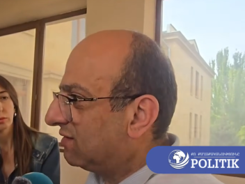 Կռվի հագուստով էիք այսօր եկել, ինչի՞ էիք անըն...