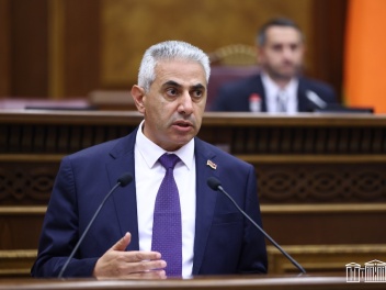 Էդգար Ղազարյանն ուզում է «վայիս լինել» ՔՊ-ակա...