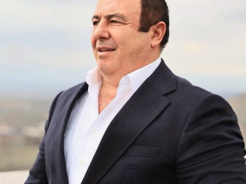 Իրավունքի պաշտպան, ազատության պաշտպան, հուման...