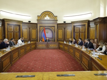 Փաշինյանի գլխավորությամբ տեղի է ունեցել խորհր...