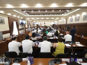 Երևանի քաղաքապետի աշխատավարձը կդառնա 2 մլն դր...