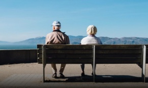 Կառավարությունը հաստատեց կենսաթոշակներն ու նպաստները բարձրացնելու որոշումը