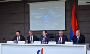 ՊԵԿ նախագահը հանդիպել է հարկ վճարողների հետ