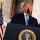 Трамп заявил, что мог бы направить Вэнса или Уиткоффа на переговоры с Ираном