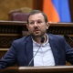 Վաղ առավոտից Քննչականն ու ԱԱԾ դիմակավորված խումբը ներխnւժել է Գեղամ Մանուկյանի տուն