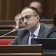 Արսեն Թորոսյանը վայր է դնում պատգամավորական մանդատը