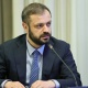 Միջգերդաստանային մարտեր քաղաքական հողի վրա. «Հրապարակ»