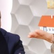 Ինչ ունեցվածքով ԱՄՆ կմեկնի` դեռեւս չծնված բնակելի տուն գնած Նարեկ Մկրտչյանը․ «Ժողովուրդ»