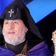 Ինչ փուլում է Կաթողիկոսին «հեռացնելու» ՔՊ-ի ծրագիրը և ո՞ւմ են տեսնում Կաթողիկոսի աթոռին. «Ժողովուրդ»