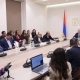 Իմպիչմենտի գործընթացը պատնեշների է բախվում․ «Հրապարակ»
