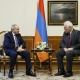Փաշինյանը շնորհավորել է Խաչատուրյանին ծննդյան օրվա առթիվ