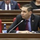 Փաշինյանը կատակում է՝ հաճույքով ծաղրելով այն մարդկանց, ովքեր իրավացիորեն զգուշացնում են «Սթափվե՛ք, մարդիկ, մենք գլորվում ենք դեպի կործանում». Արման Աբովյան