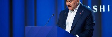 Սամվել Կարապետյանը «սուչիտ արեց» Նիկոլ Փաշինյանին